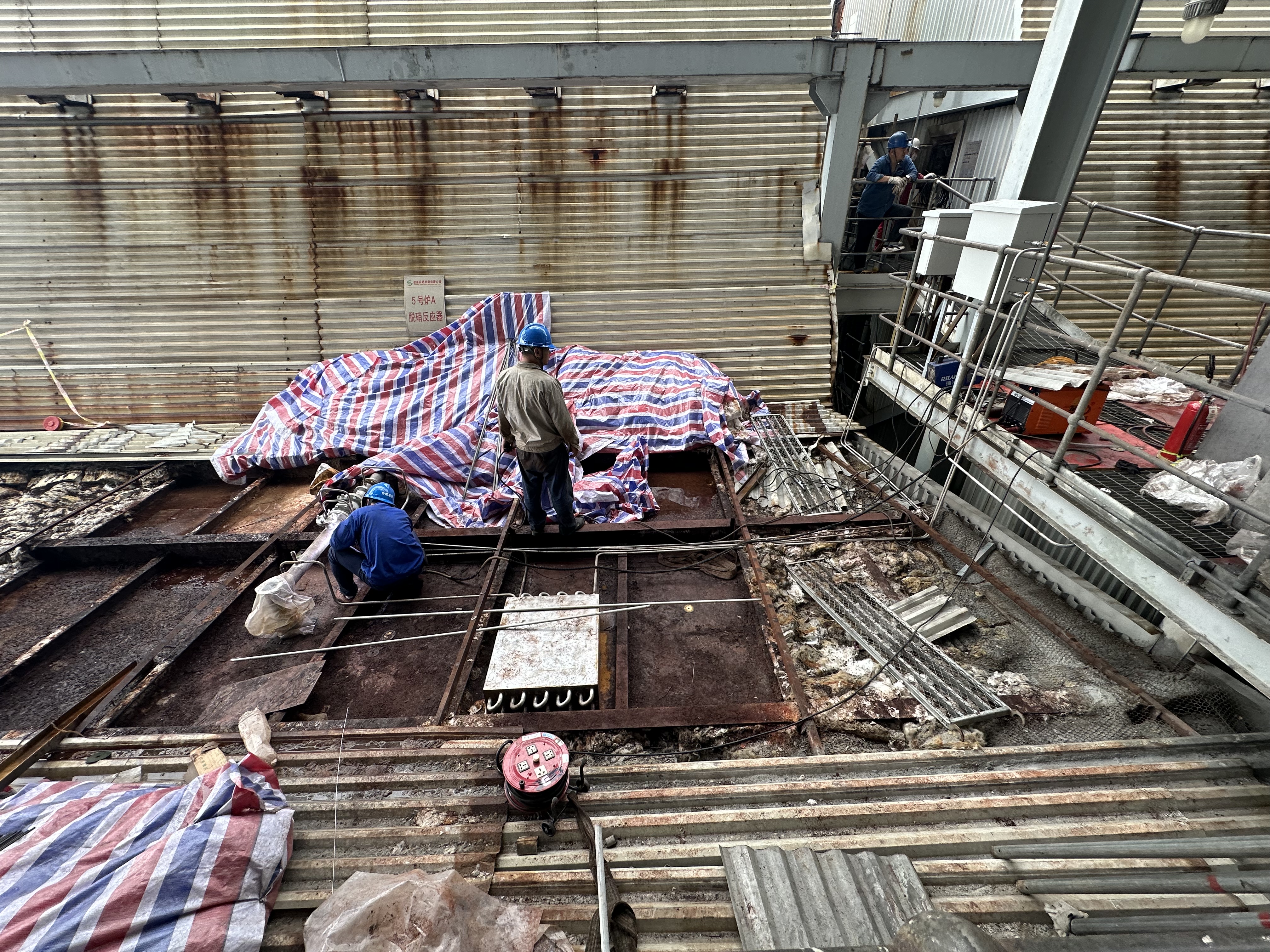 类网格法多点取样现场施工图片2.jpg